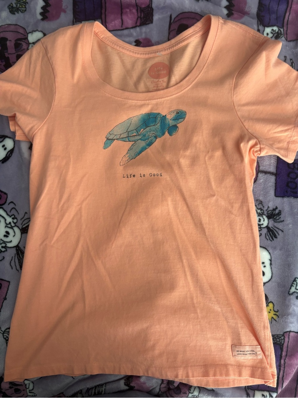 Life Is Good Peach Short-Sleeve Tee with Blue Sea Turtle